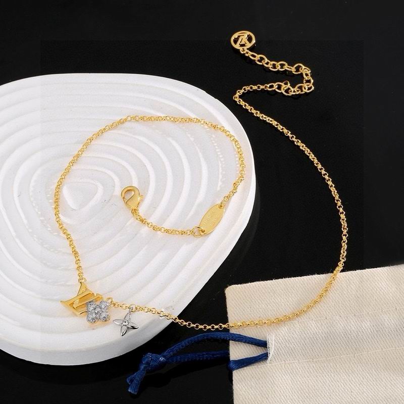 LV Necklace 01yxx275